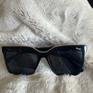 Quay level up sunglasses